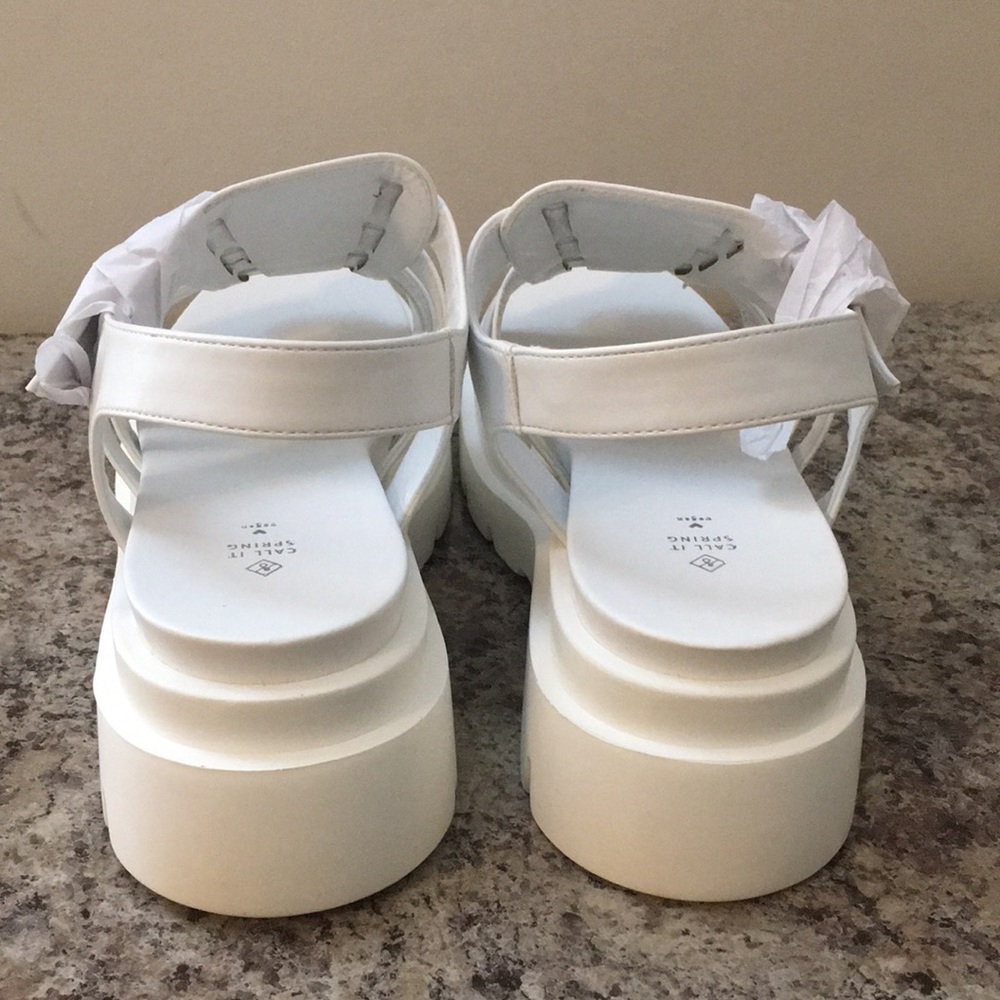 White Call It Spring Chunky Sandals - Picture 13 of 16